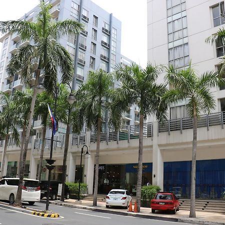 One Palm Tree Villas Manila Luaran gambar