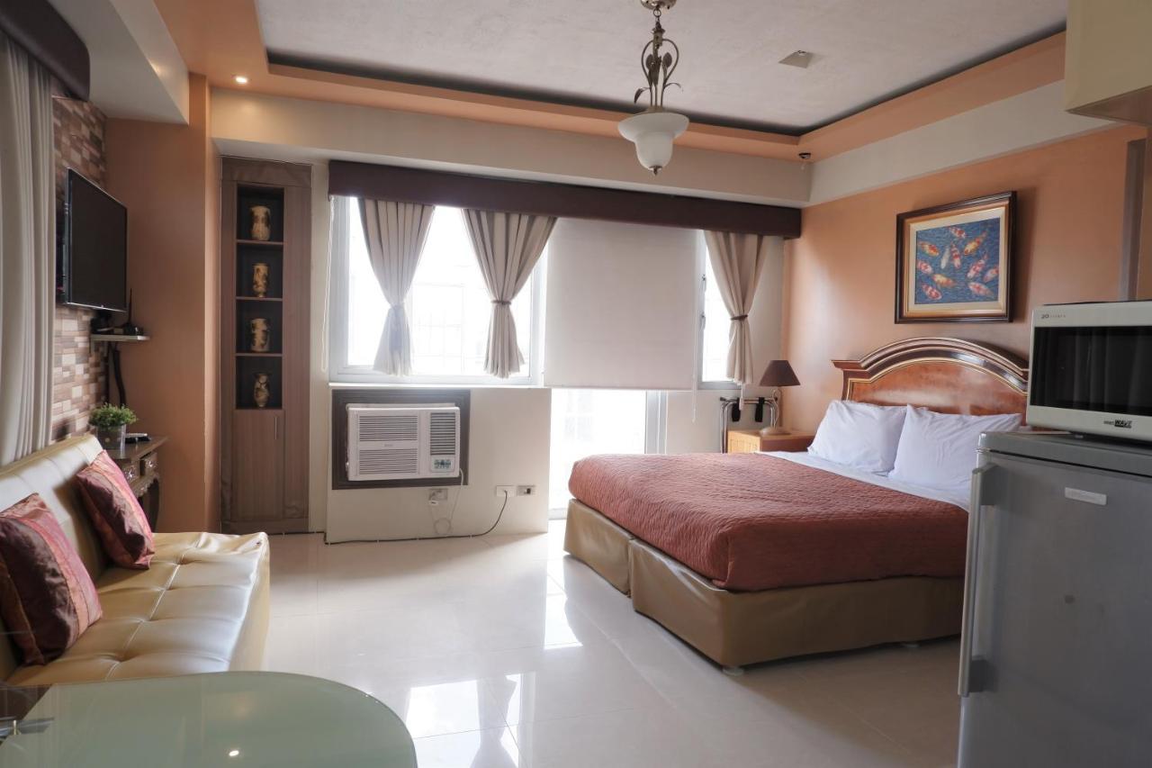 One Palm Tree Villas Manila Luaran gambar