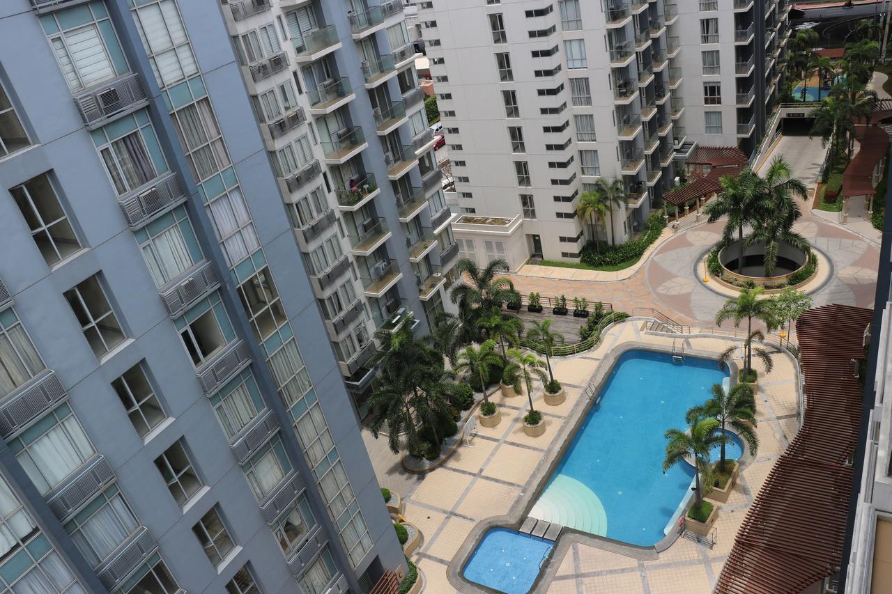 One Palm Tree Villas Manila Luaran gambar