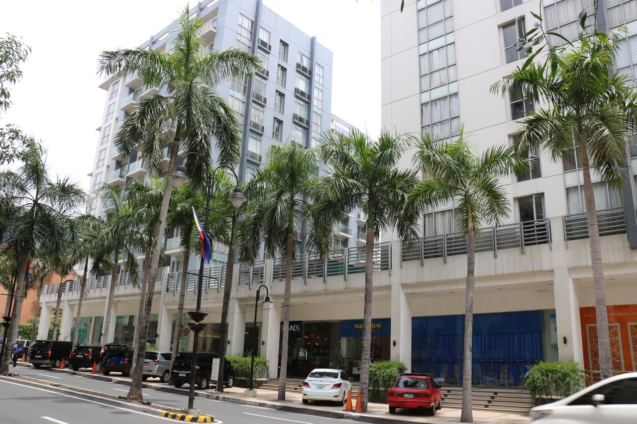 One Palm Tree Villas Manila Luaran gambar