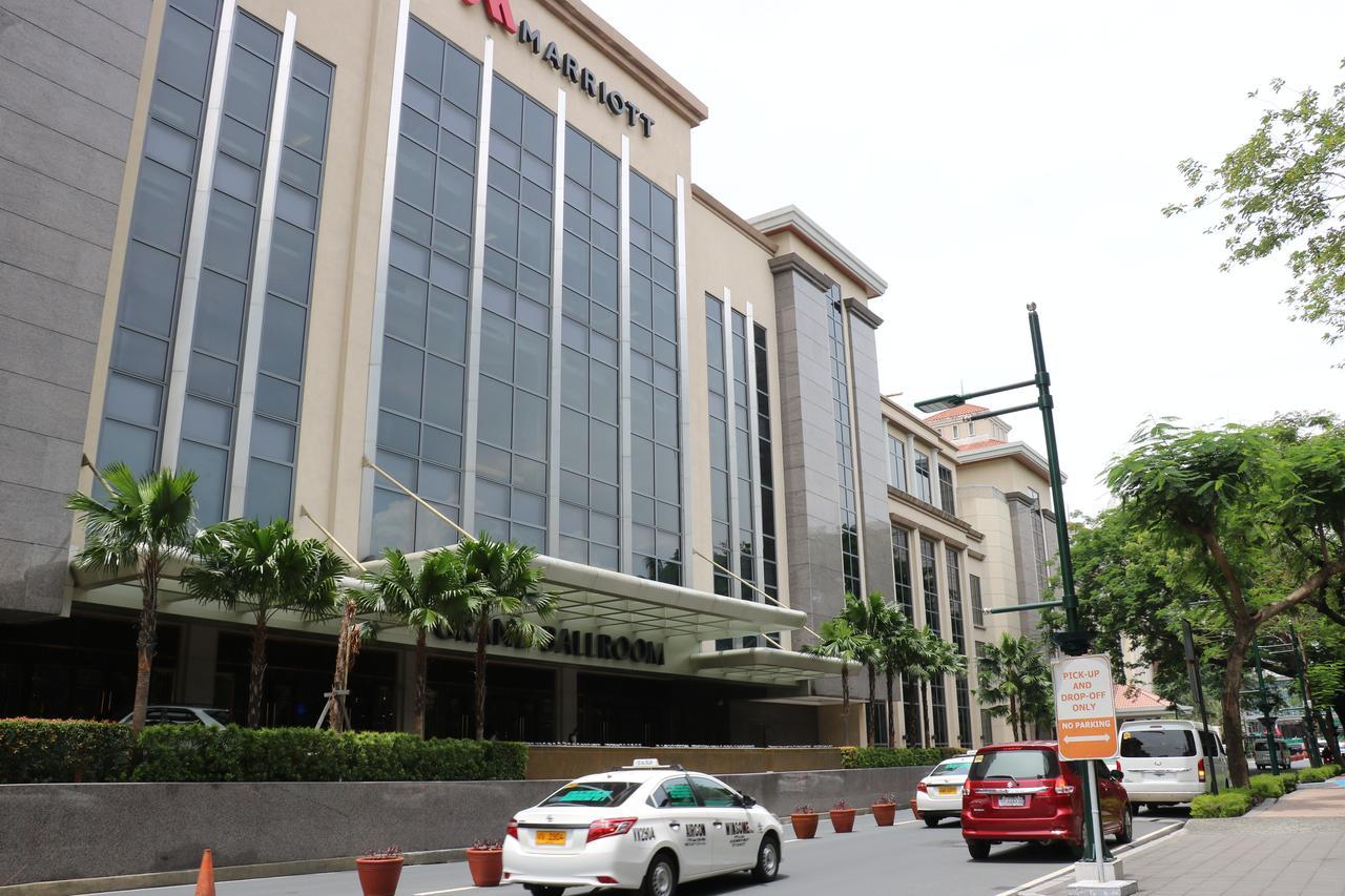 One Palm Tree Villas Manila Luaran gambar